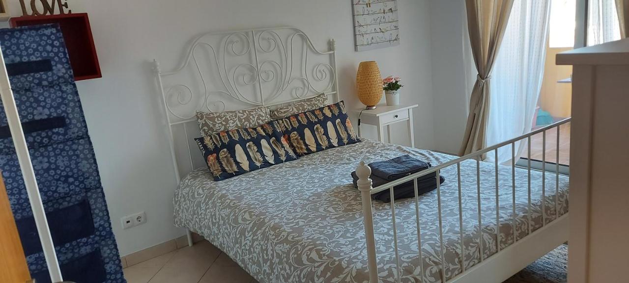 Apartamento Piscina 5 Minutos Praia ألكانتيريا المظهر الخارجي الصورة