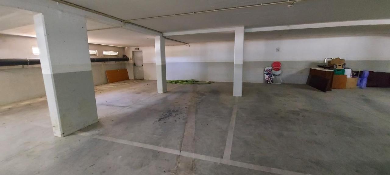 Apartamento Piscina 5 Minutos Praia ألكانتيريا المظهر الخارجي الصورة