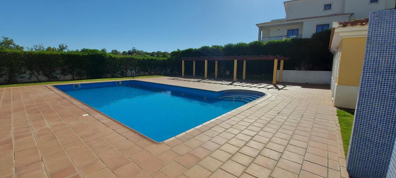 Apartamento Piscina 5 Minutos Praia ألكانتيريا المظهر الخارجي الصورة
