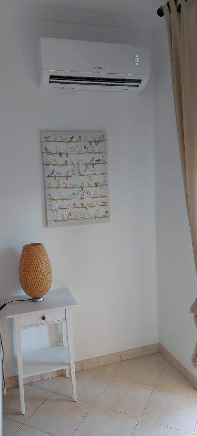 Apartamento Piscina 5 Minutos Praia ألكانتيريا المظهر الخارجي الصورة